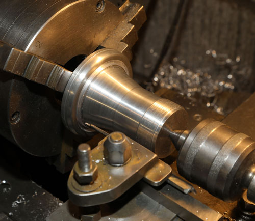 Machining the lip of the bellmouth